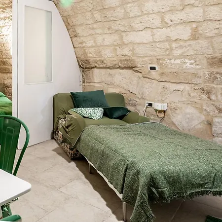La Pergola Apt In The Heart Of Bari Extérieur photo