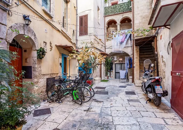La Pergola Apt In The Heart Of Bari